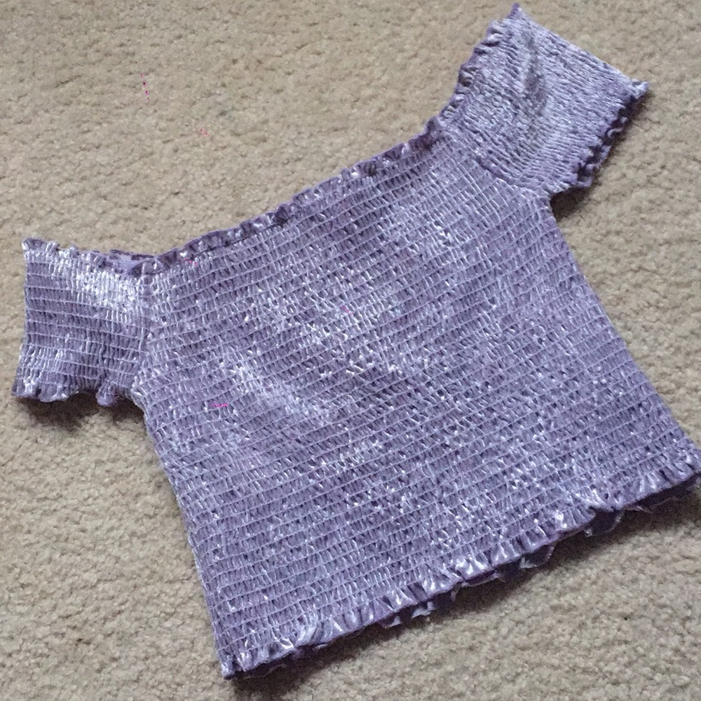 SCRUNCHY LAVENDER CROP TOP